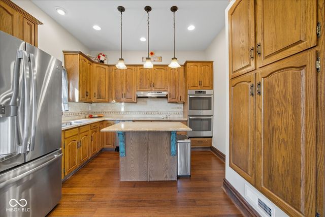 201 W Hendricks Street, Shelbyville, IN 46176