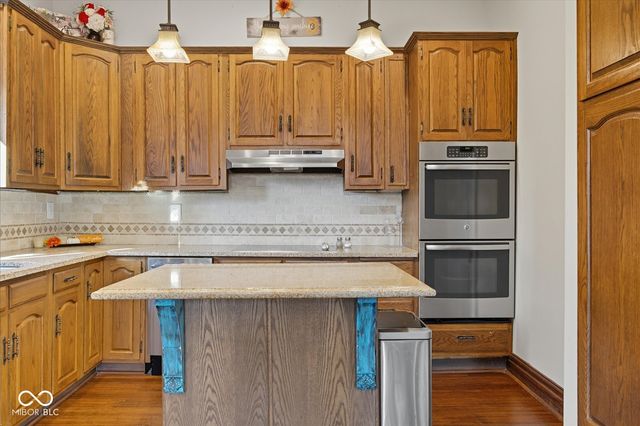 201 W Hendricks Street, Shelbyville, IN 46176