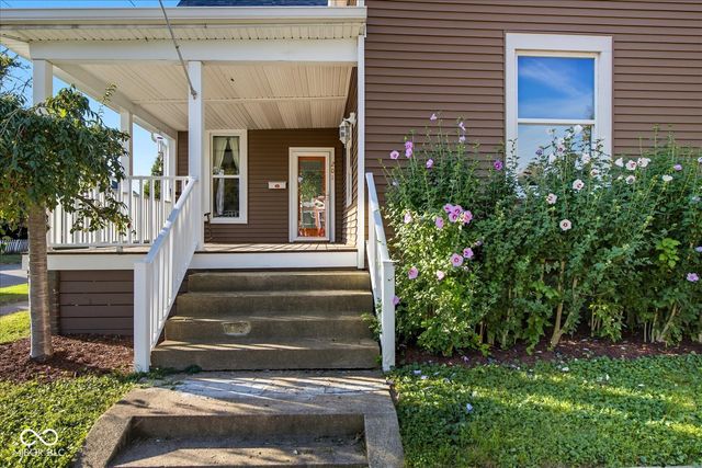 201 W Hendricks Street, Shelbyville, IN 46176