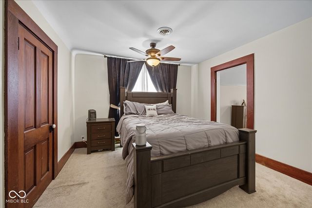 201 W Hendricks Street, Shelbyville, IN 46176