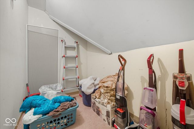 201 W Hendricks Street, Shelbyville, IN 46176