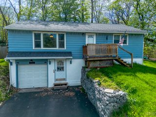 302 South Onondaga Road, Camillus, NY 13219
