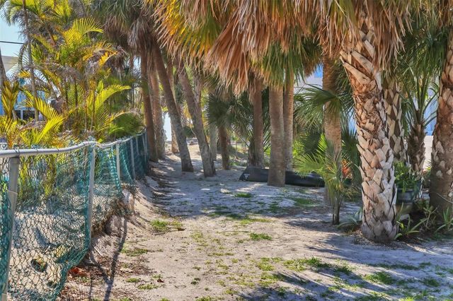 7985 MANASOTA KEY ROAD, Englewood, FL 34223