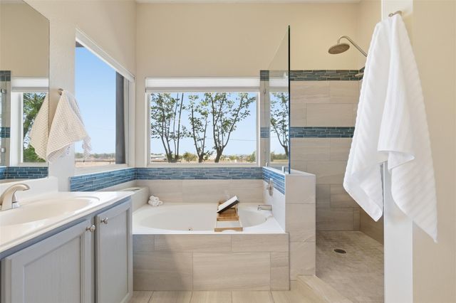 609 Indian Run DR, Pflugerville, TX 78660