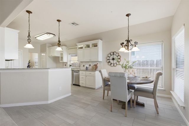 609 Indian Run DR, Pflugerville, TX 78660