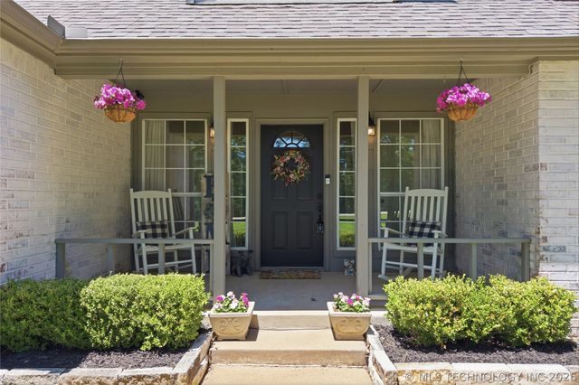 14521 E 202nd Street S, Bixby, OK 74008