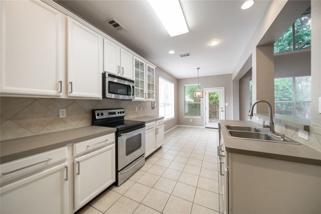 2312 Geneva Lane, Mckinney, TX 75072