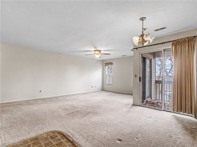 1207 W River Road N D3, Elyria, OH 44035