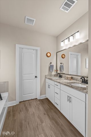 209 Saint Edmunds Way, Bossier City, LA 71111