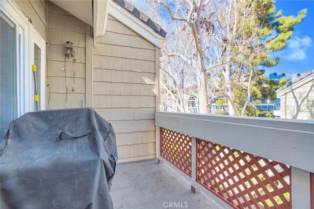 7281 Coho Drive 206, Huntington Beach, CA 92648