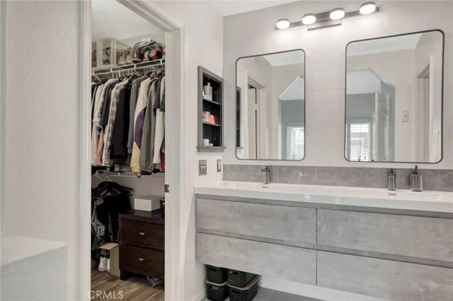 7281 Coho Drive 206, Huntington Beach, CA 92648