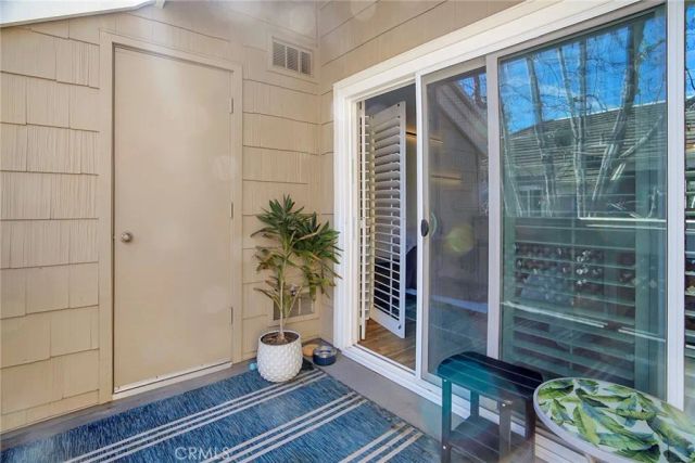 7281 Coho Drive 206, Huntington Beach, CA 92648