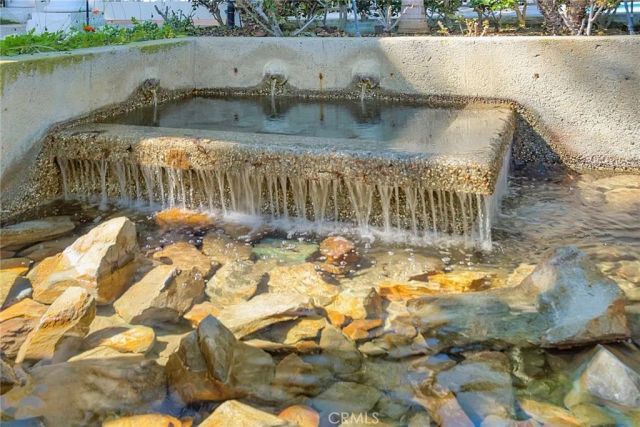 7281 Coho Drive 206, Huntington Beach, CA 92648