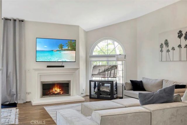 7281 Coho Drive 206, Huntington Beach, CA 92648