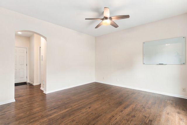 237 Box Car Drive, Naperville, IL 60540