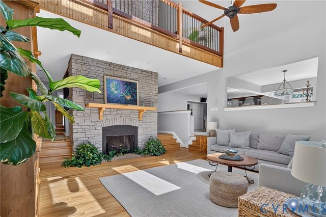 13714 Winterberry Rdg, Midlothian, VA 23112