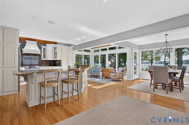 13714 Winterberry Rdg, Midlothian, VA 23112