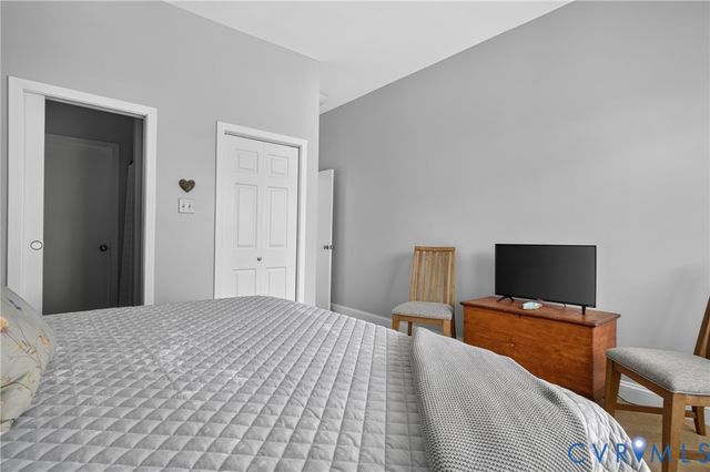 13714 Winterberry Rdg, Midlothian, VA 23112