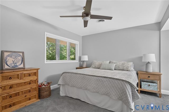 13714 Winterberry Rdg, Midlothian, VA 23112