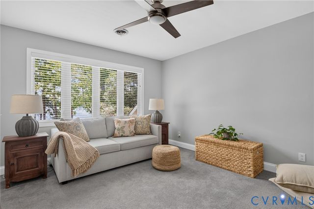 13714 Winterberry Rdg, Midlothian, VA 23112