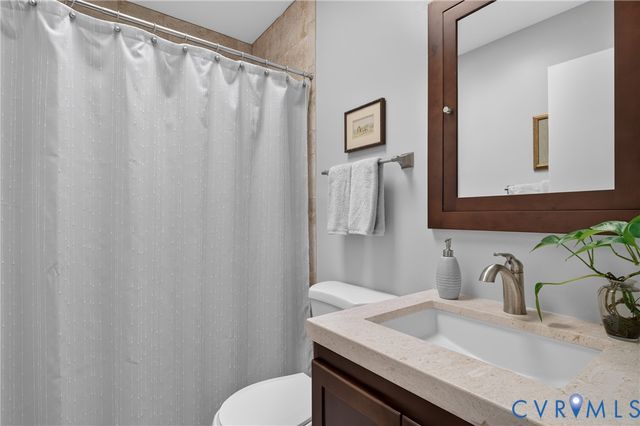 13714 Winterberry Rdg, Midlothian, VA 23112