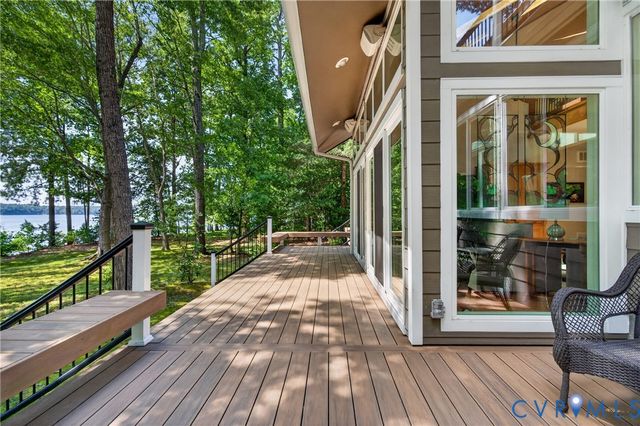 13714 Winterberry Rdg, Midlothian, VA 23112