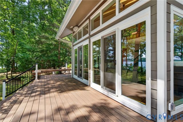 13714 Winterberry Rdg, Midlothian, VA 23112