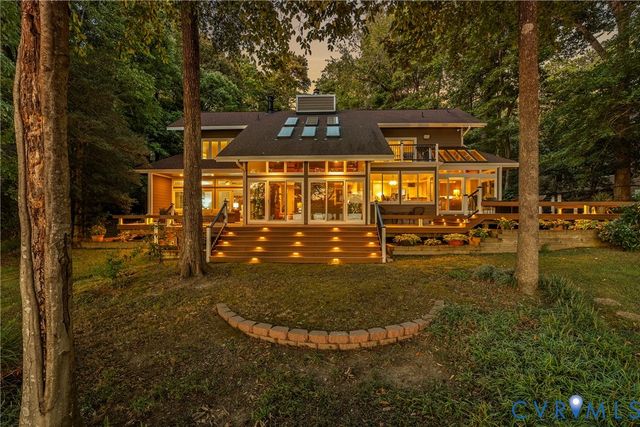 13714 Winterberry Rdg, Midlothian, VA 23112