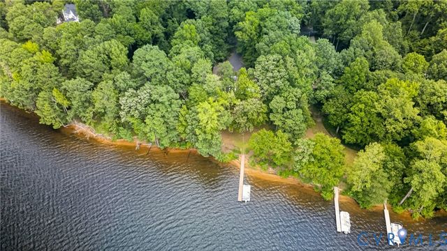 13714 Winterberry Rdg, Midlothian, VA 23112