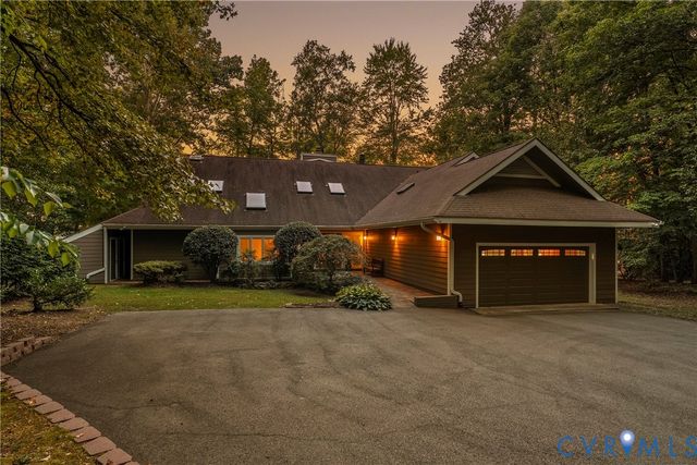 13714 Winterberry Rdg, Midlothian, VA 23112