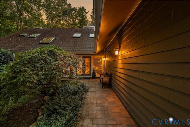 13714 Winterberry Rdg, Midlothian, VA 23112