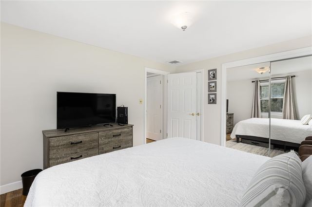 7 Jencks Road, Cumberland, RI 02864