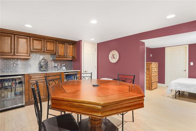 7 Jencks Road, Cumberland, RI 02864