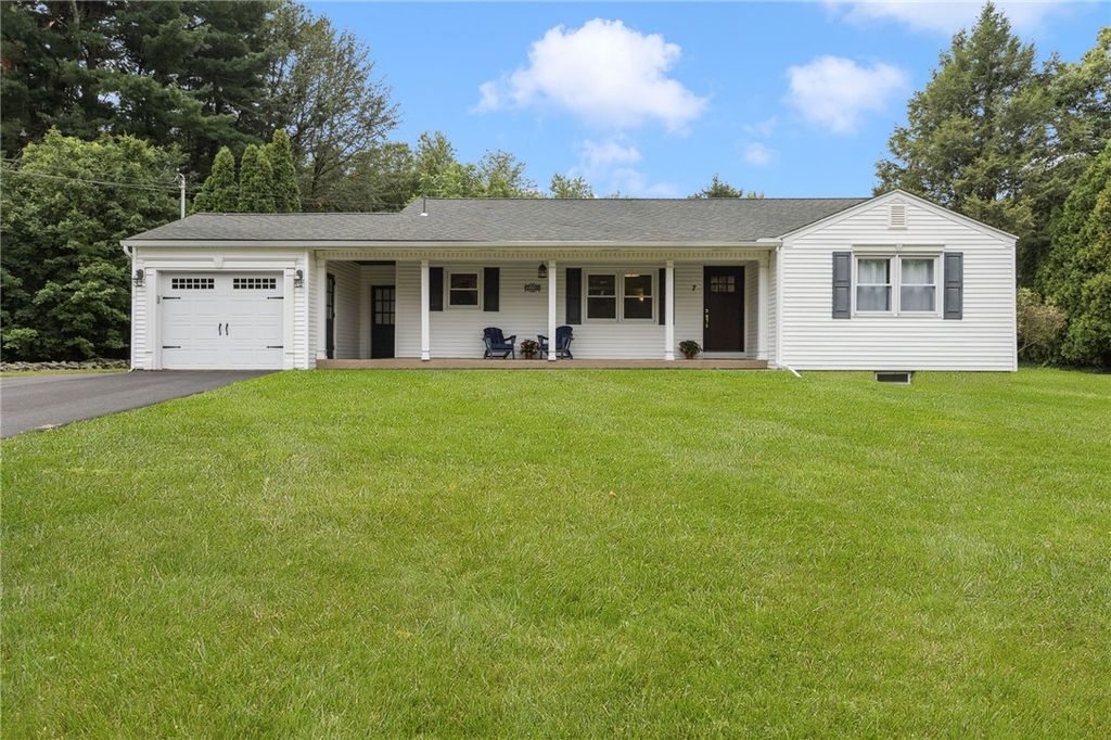 7 Jencks Road, Cumberland, RI 02864