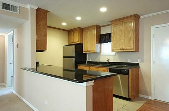 10594 High Hollows Drive 290, Dallas, TX 75230