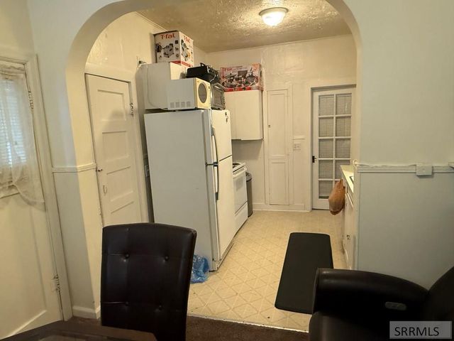 1220 S Boulevard, Idaho Falls, ID 83402