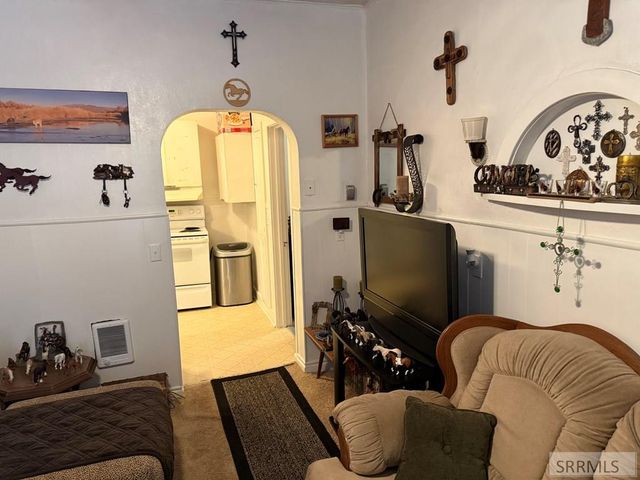 1220 S Boulevard, Idaho Falls, ID 83402