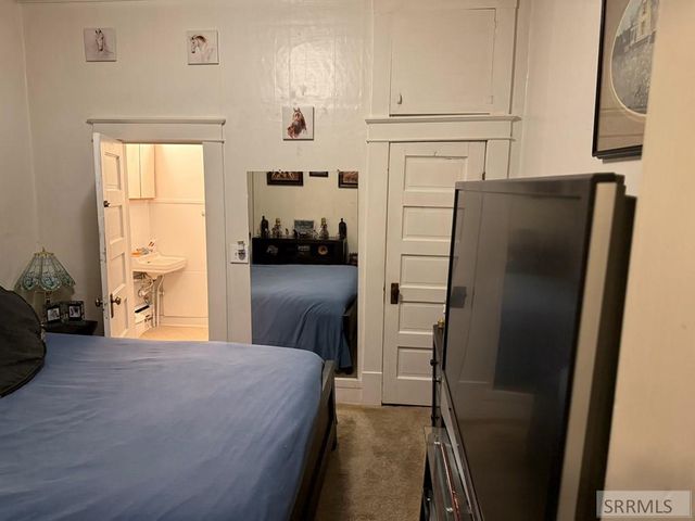 1220 S Boulevard, Idaho Falls, ID 83402