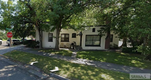 1220 S Boulevard, Idaho Falls, ID 83402