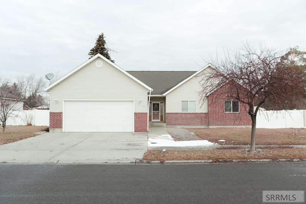 Image 1 of property listing at 580 Cook Street, Rexburg, ID 83440