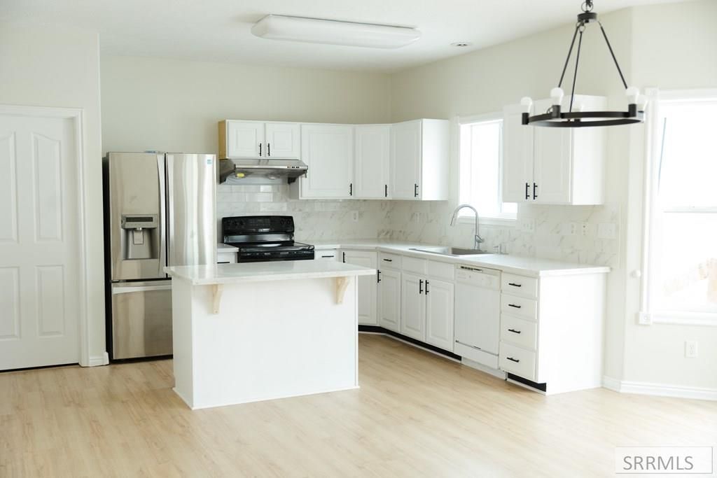 Image 3 of property listing at 580 Cook Street, Rexburg, ID 83440