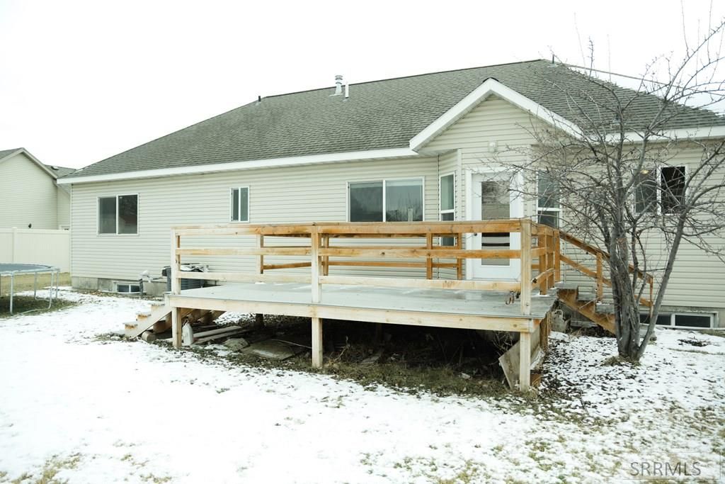 Image 4 of property listing at 580 Cook Street, Rexburg, ID 83440