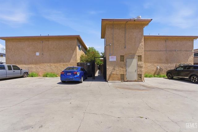 9051 Cedros Avenue 8, Los Angeles, CA 91402