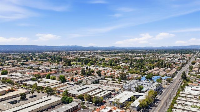 9051 Cedros Avenue 8, Los Angeles, CA 91402