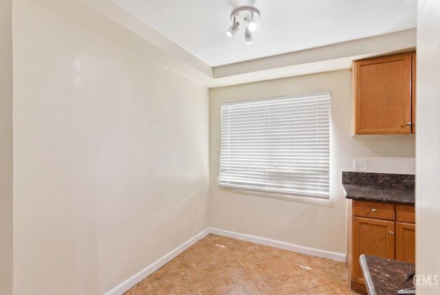 9051 Cedros Avenue 8, Los Angeles, CA 91402