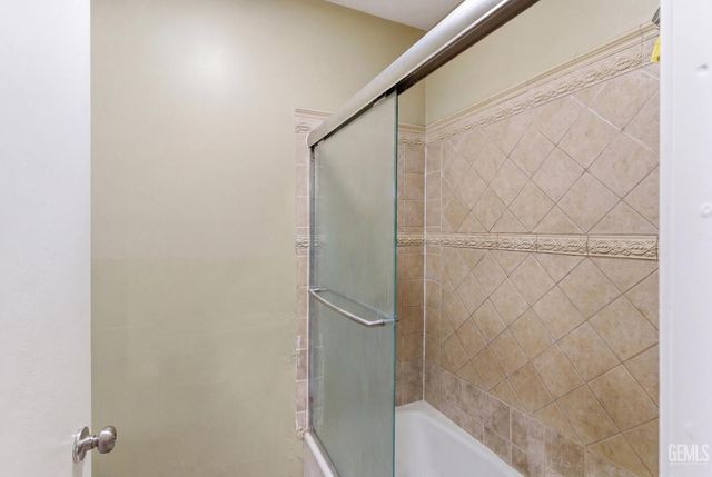 9051 Cedros Avenue 8, Los Angeles, CA 91402