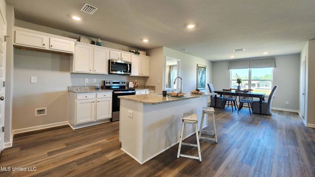 17517 East Sycamore Street, Gulfport, MS 39503