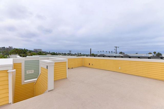 7720 Ivanhoe Avenue, La Jolla, CA 92037