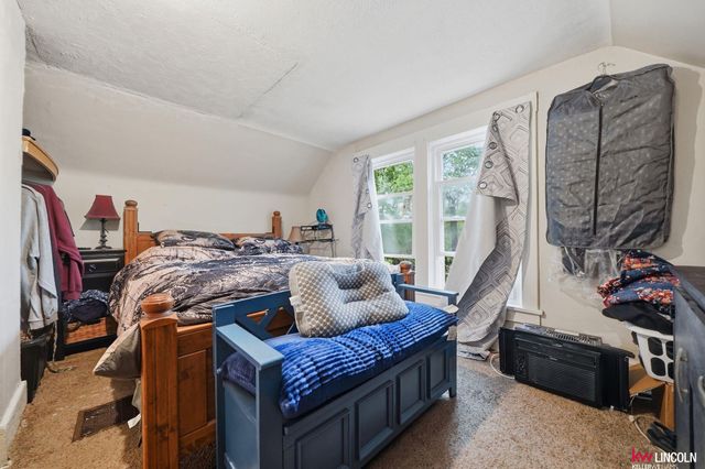 1325 N 21 Street, Lincoln, NE 68503