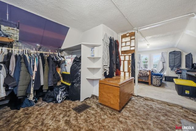 1325 N 21 Street, Lincoln, NE 68503